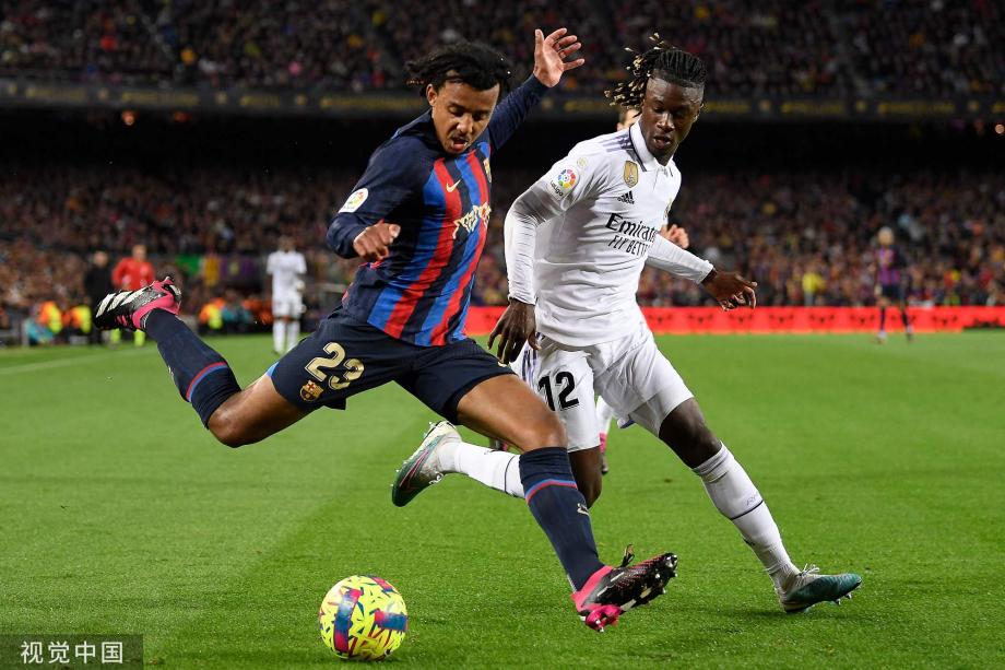 的实力压制 的实力压制