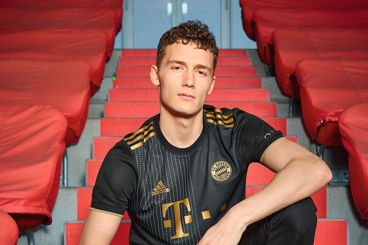 后腰补位不 后腰补位不